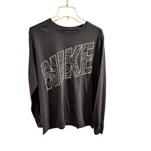 🍒 2/$20 🍒 Nike Long Sleeve Black Graphic Tee Athletic Cut Size L